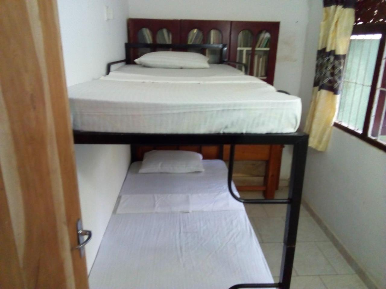 Ceylon Hostel-Galle Unawatuna Eksteriør billede